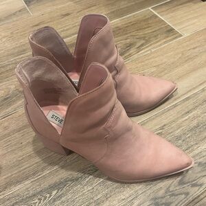 Steve Madden Pink Leather booties